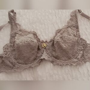 Intima Elegant Lace Underwire Bra - Tan sz 36C